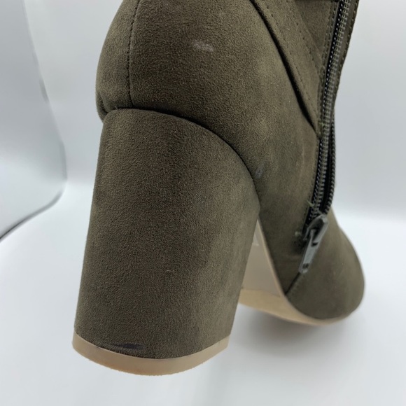 Report Montez Olive Green Side Zip Ankle Boot - Picture 8 of 9